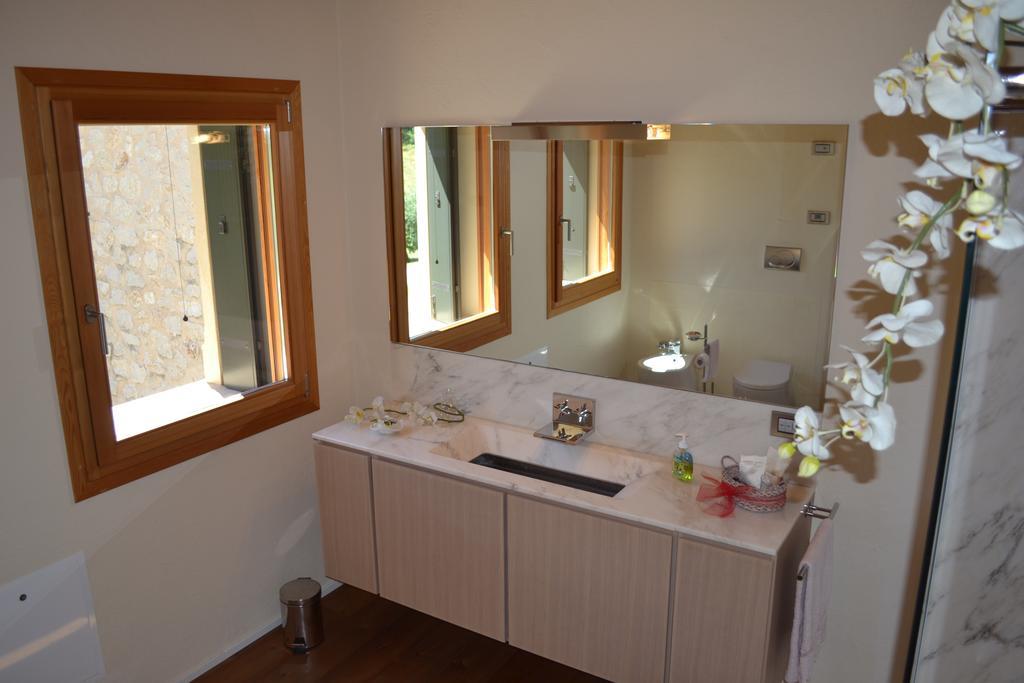 Casale La Rocchetta Bed & Breakfast Lonigo Eksteriør bilde